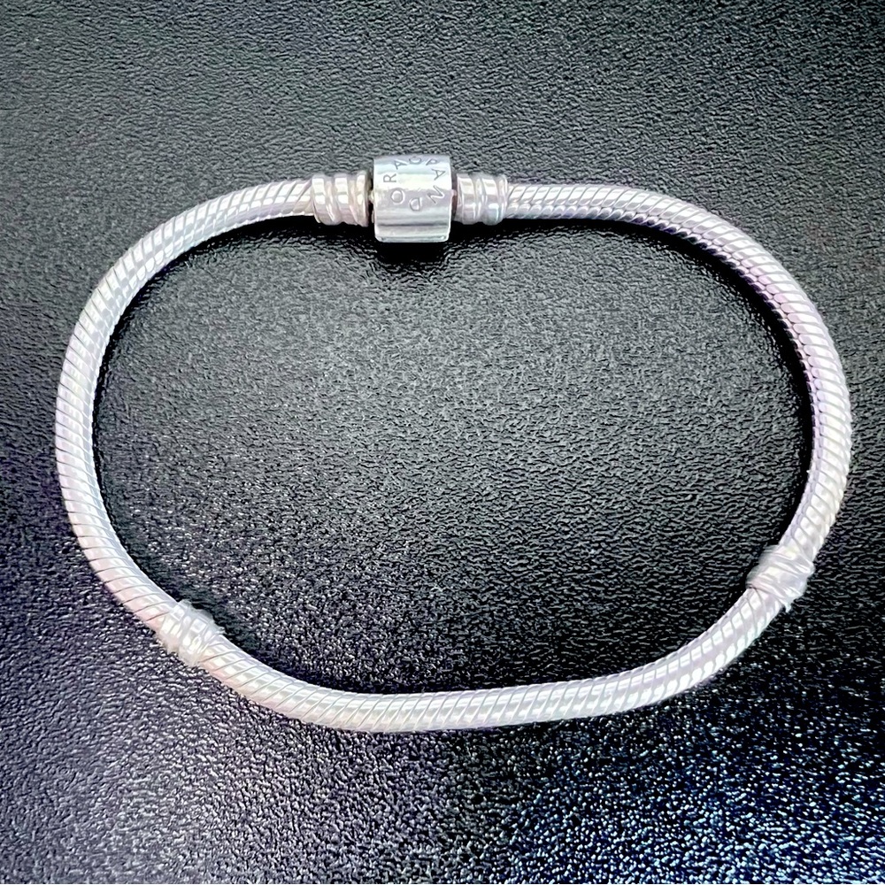 Pandora Moments Barrel Clasp Snake Chain Bracelet Sterling Silver 7in